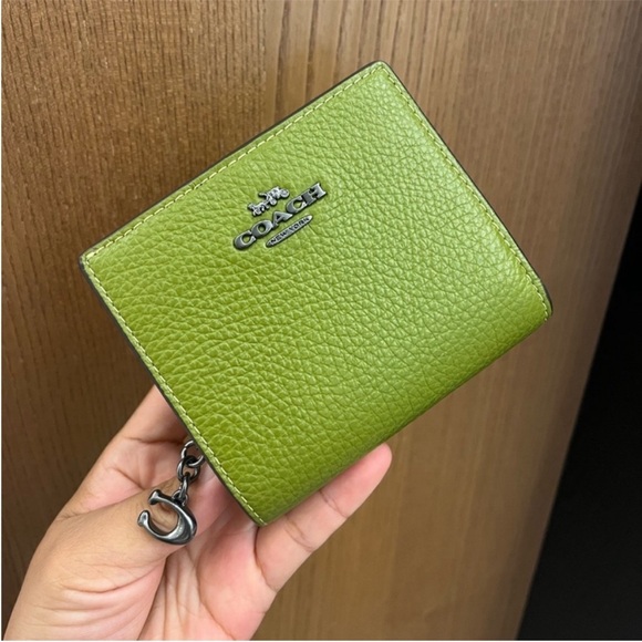 Coach Handbags - Coach Pebble Leather Snap Wallet #C2862